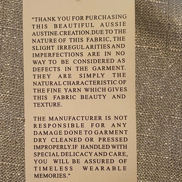 NWT SUSANNA GOLD ADORNED WITH RHINESTONES AND DESIGN ON SIDE - Picture 9 of 10